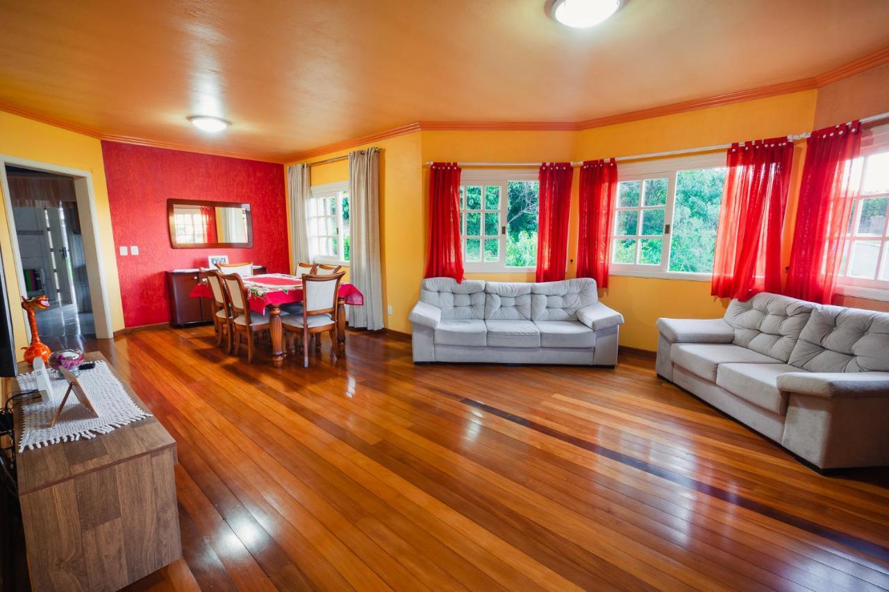 Casa Ampla Com Comodos Confortaveis Gramado Ngoại thất bức ảnh