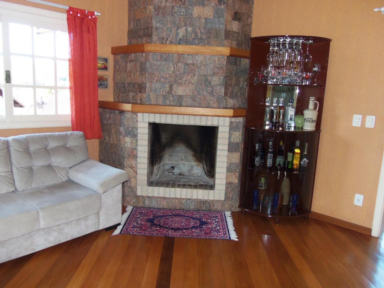 Casa Ampla Com Comodos Confortaveis Gramado Ngoại thất bức ảnh